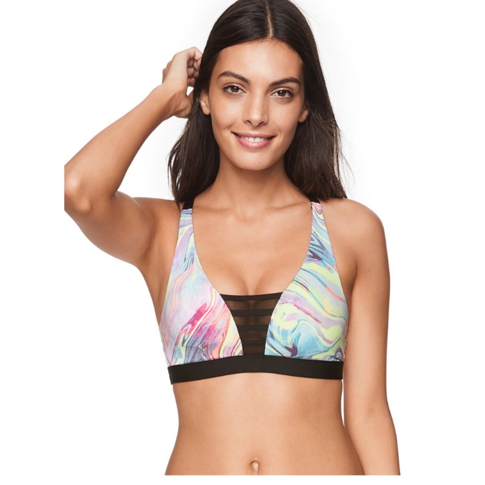 Victoria's Secret PINK Ultimate Strappy Sports Bra - Picture 2 of 2